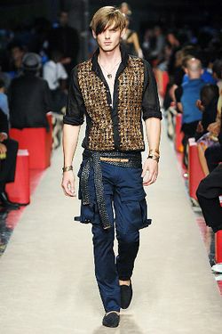 Roberto Cavalli 08װ